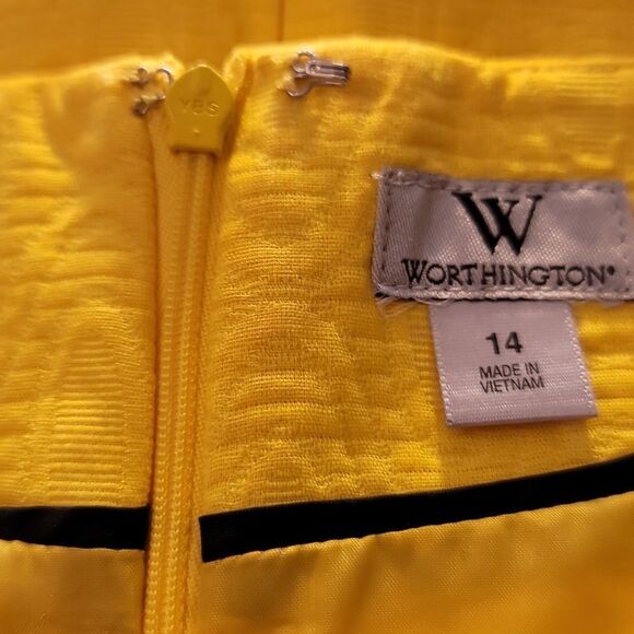 BRAND NEW WORN PLEATED FRONT SLEEVELESS WOMEN"S DRESS - Picture 13 of 14